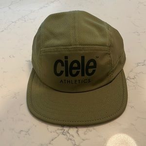 Green ciele running hat